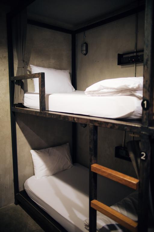 Bunk Bed 8-Bed Mixed Dormitory Room